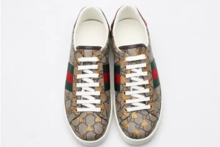 Kick Theory Duluth GUCC ACE EMBROIDERED LOW-TOP SNEAKER 548950 9N020 8465 0128