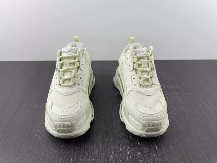 BLCG TRIPLE S SNEAKER 524039 W2CR5 9001 0113