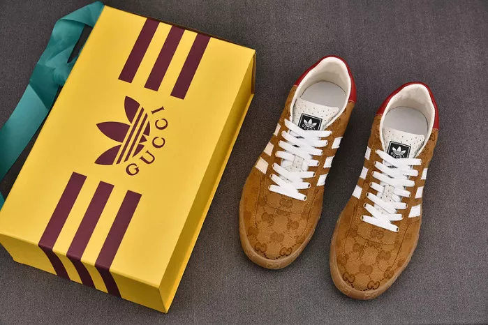 Adidas x Gucci Gazelle Sneaker Golden 0113