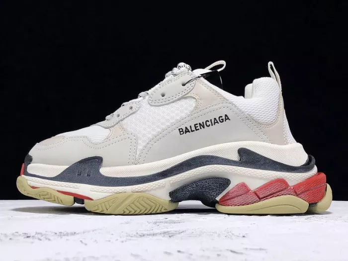 BLCG Triple S White Black Red 533882 W09E1 9000 0112