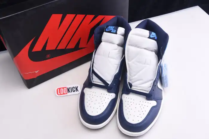 Kick Theory Duluth Air Jordan 1 Retro High OG Obsidian 555088-140 0124