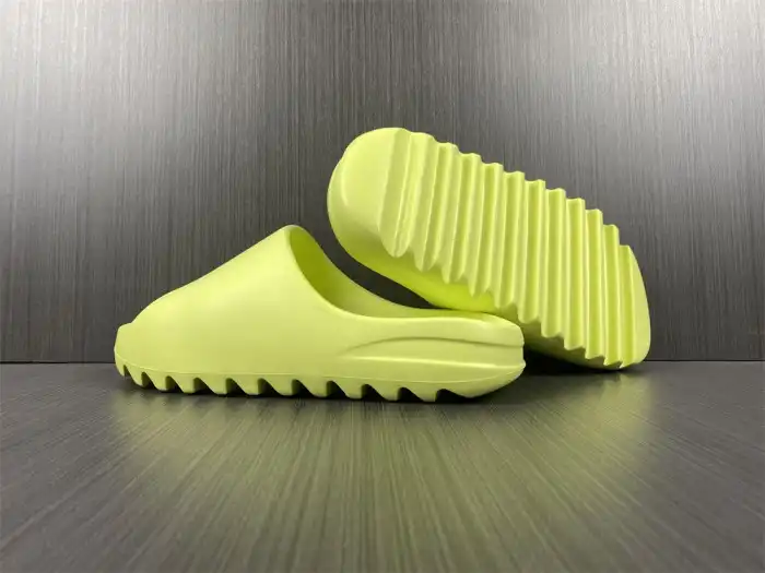 Kick Theory Duluth Adidas Yeezy Slide Green GX6138 0122