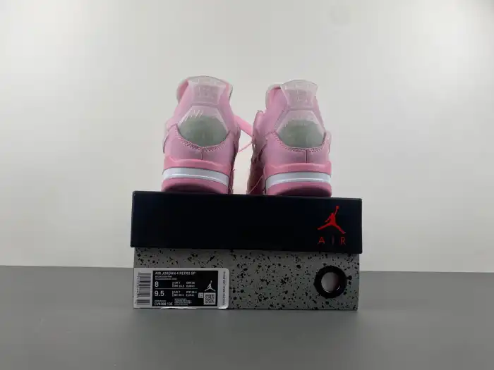 Kick Theory OFF-WHITE X JORDAN 4 PINK 0124