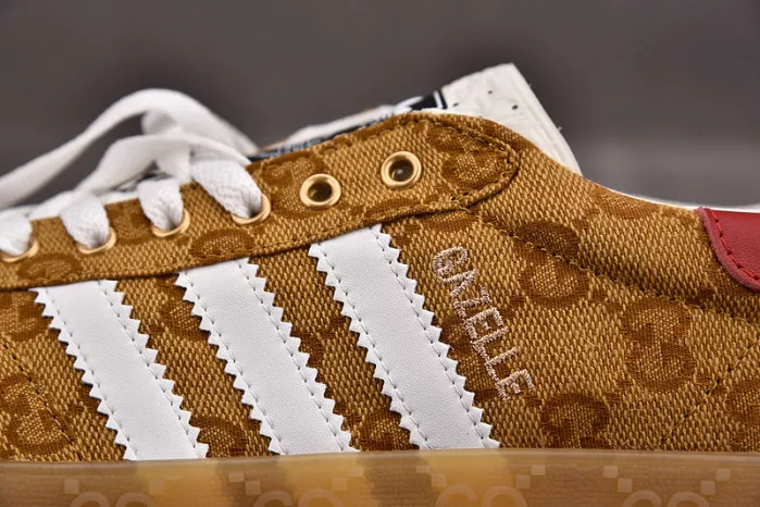 Adidas x Gucci Gazelle Sneaker Golden 0113