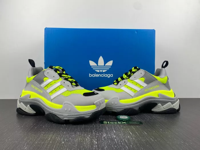 Adidas x BLCG TRIPLE S SNEAKER 712821 W2ZB5 7512 0113