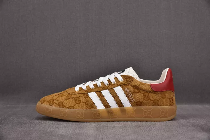 Adidas x Gucci Gazelle Sneaker Golden 0113