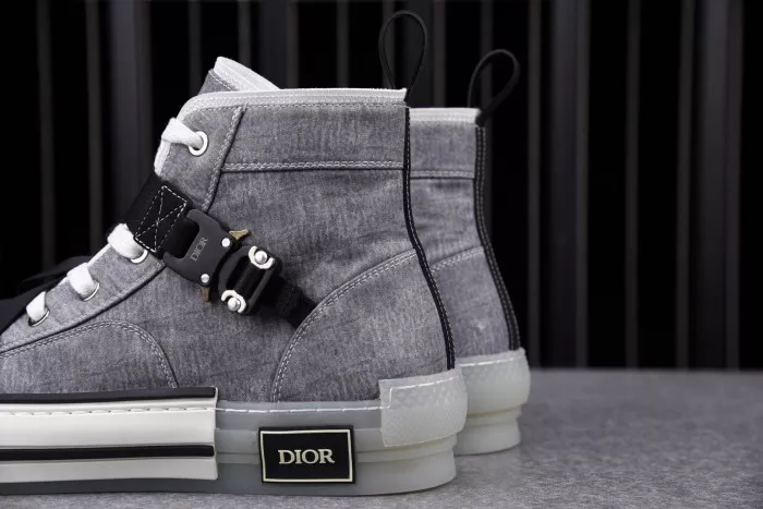 DR B23 OBLIQUE HIGH TOP SNEAKER 0115