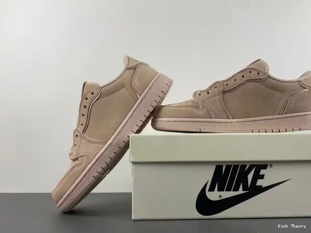 Kick Theory Duluth Particle Jordan Beige NS AO1935-204 Retro 1 Low 0225