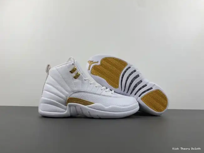 Kick Theory Duluth Phantom Air Jordan 12 WMNS FD9101-007 0215