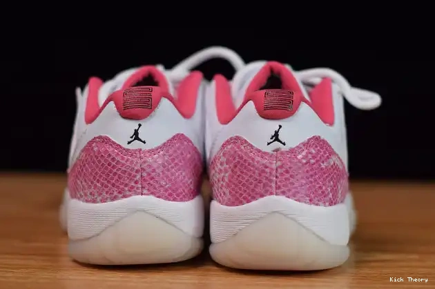 Kick Theory Duluth Snakeskin WMNS Low Air Pink AH7860-106 Jordan 11 0221