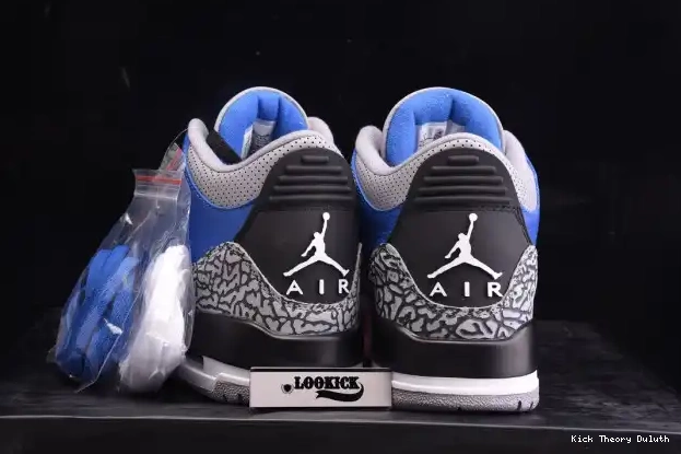 Kick Theory Jordan Air 3 Royal' 400 Retro CT8532 - 'Varsity 0226