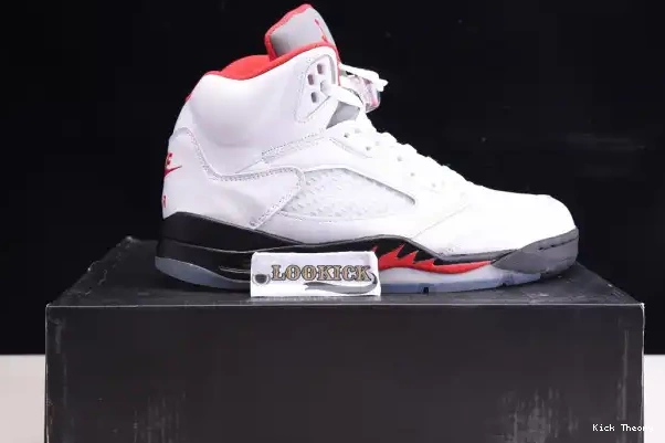 Kick Theory Red Retro (2020) 5 Jordan DA1911-102 Silver Air Fire Tongue 0227