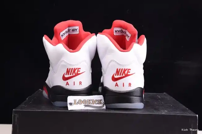 Kick Theory Red Retro (2020) 5 Jordan DA1911-102 Silver Air Fire Tongue 0227