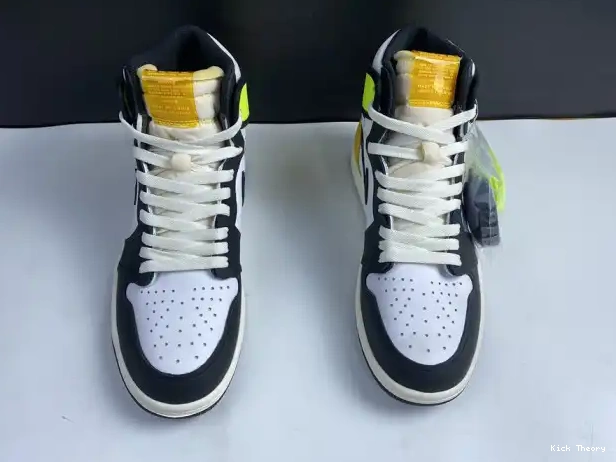 Kick Theory Duluth GOLD' JORDAN 555088-118 HIGH OG 'VOLT 1 RETRO AIR 0225