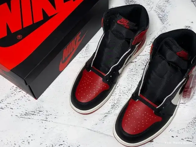 Kick Theory 555088-610 Retro Toe OG 1 High Air Bred Jordan 0212