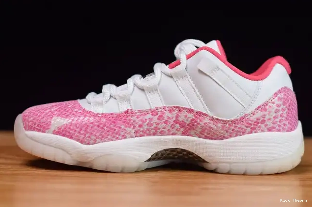 Kick Theory Duluth Snakeskin WMNS Low Air Pink AH7860-106 Jordan 11 0221