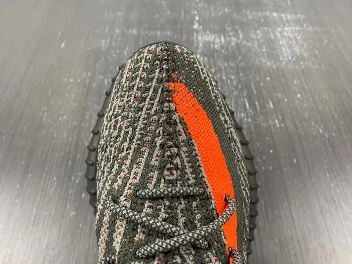 Kick Theory Duluth Adidas Yeezy Boost 350 V2 Carbon Beluga HQ7045 0206