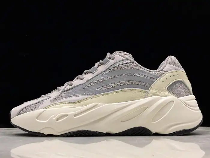 Kick Theory Adidas Yeezy Boost 700 V2 Static EF2829 0206