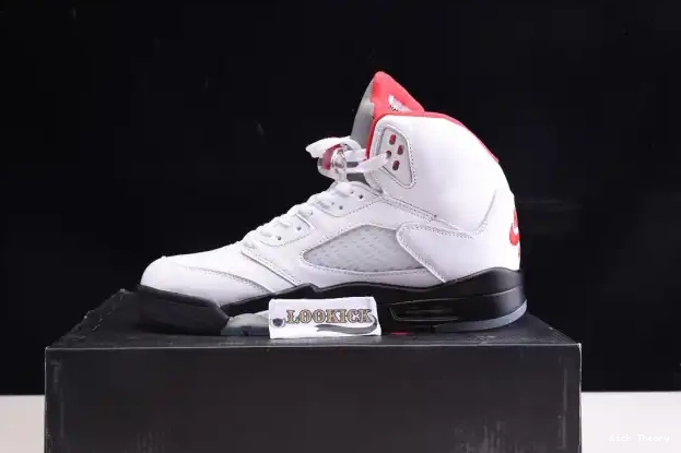 Kick Theory Red Retro (2020) 5 Jordan DA1911-102 Silver Air Fire Tongue 0227