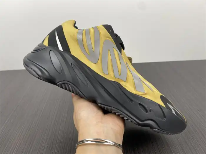 Kick Theory Duluth Yeezy Boost 700 MNVN 'Honey Flux' GZ0717 0206