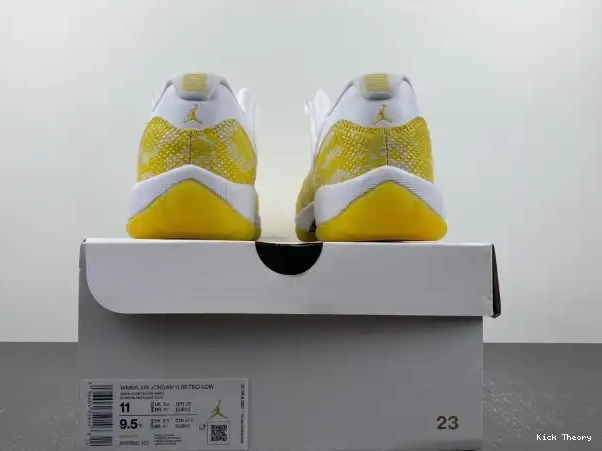 Kick Theory 11 Snakeskin Low Yellow WMNS AH7860-107 Air Jordan 0210