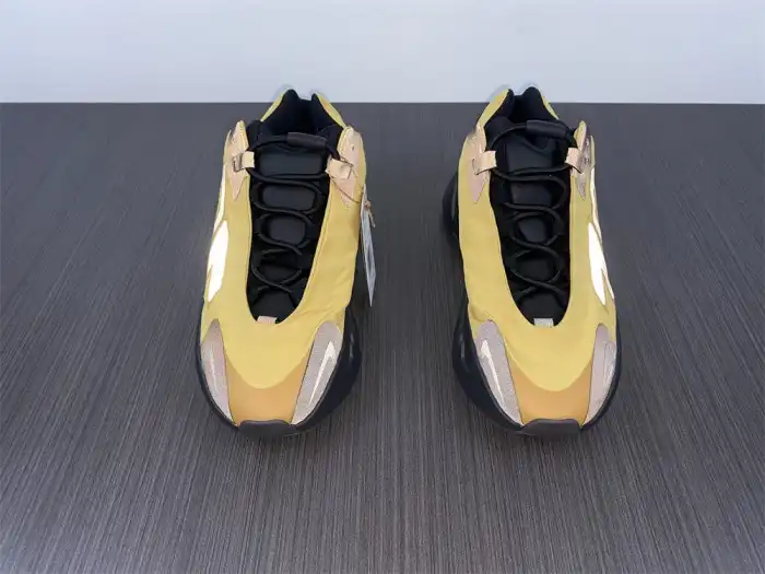 Kick Theory Duluth Yeezy Boost 700 MNVN 'Honey Flux' GZ0717 0206