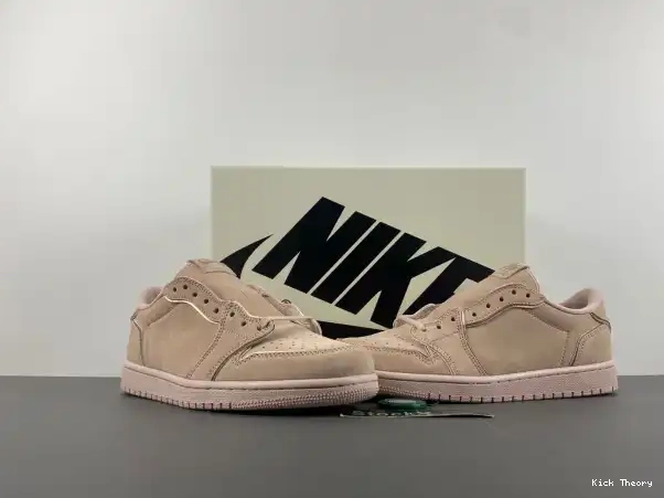 Kick Theory Duluth Particle Jordan Beige NS AO1935-204 Retro 1 Low 0225